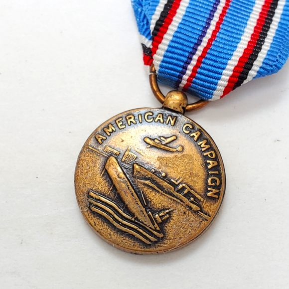 AMERICAN CAMPAIGN MINI MEDAL WW11 America Eagle AC1 - Picture 5 of 6